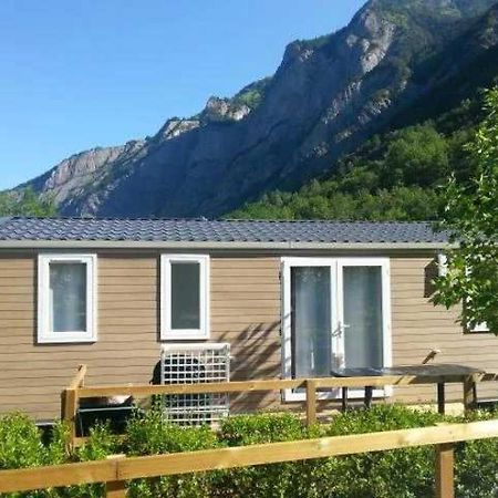 Camping 5 Etoiles - Piscine - Eeceff Le Bourg-dʼOisans エクステリア 写真