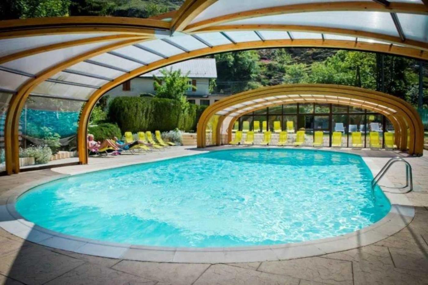 Camping 5 Etoiles - Piscine - Eeceff Le Bourg-dʼOisans エクステリア 写真