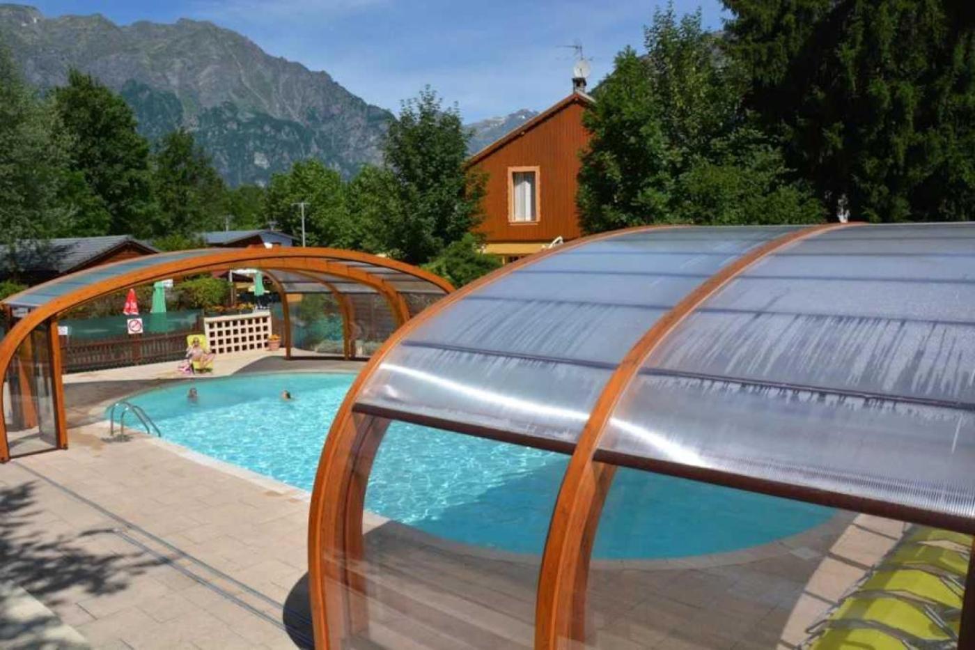 Camping 5 Etoiles - Piscine - Eeceff Le Bourg-dʼOisans エクステリア 写真