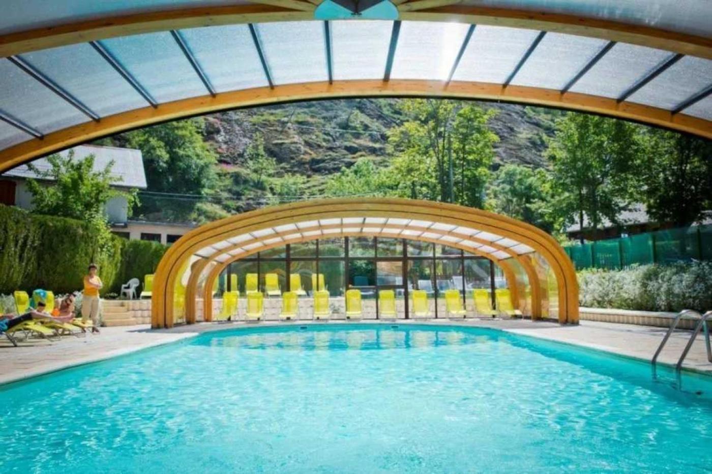 Camping 5 Etoiles - Piscine - Eeceff Le Bourg-dʼOisans エクステリア 写真