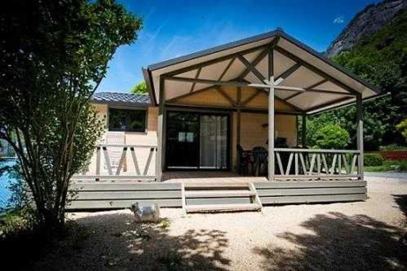 Camping 5 Etoiles - Piscine - Eeceff Le Bourg-dʼOisans エクステリア 写真