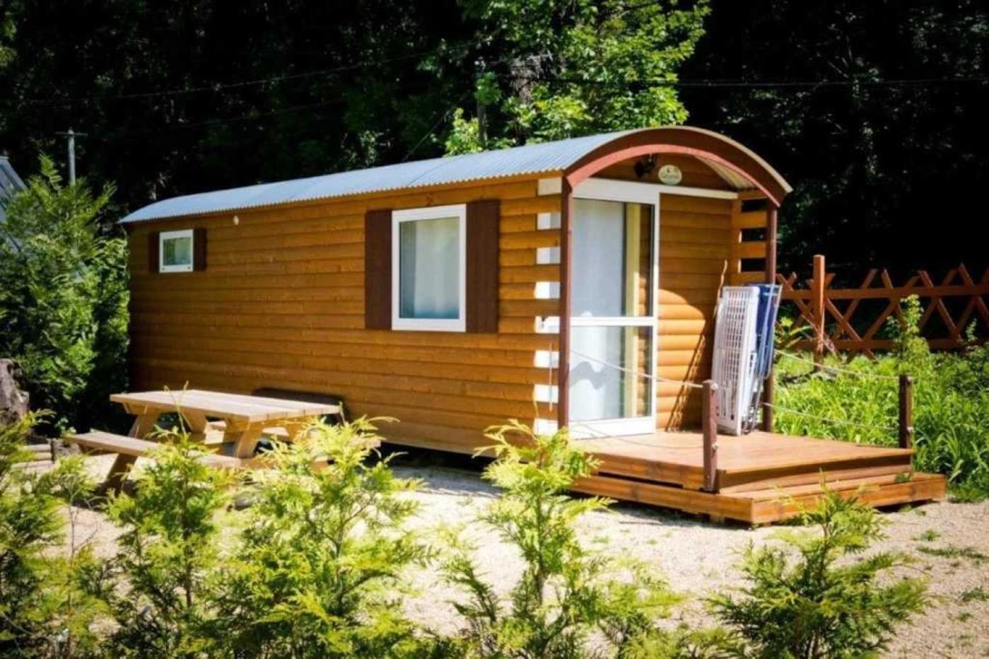 Camping 5 Etoiles - Piscine - Eeceff Le Bourg-dʼOisans エクステリア 写真
